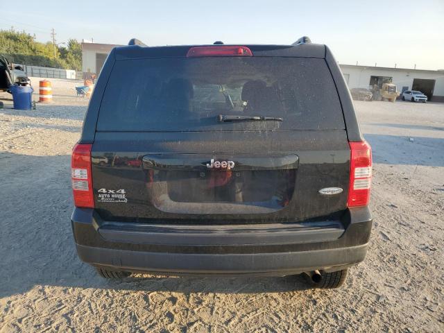 Jeep Patriot Latitude Image 5