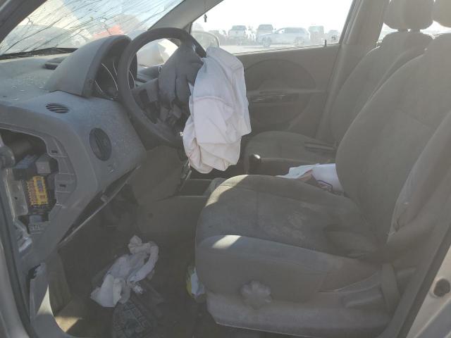 Chevrolet Aveo Image 6