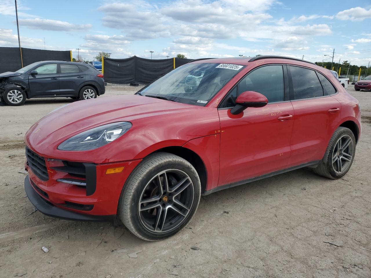 Porsche Macan Image 1