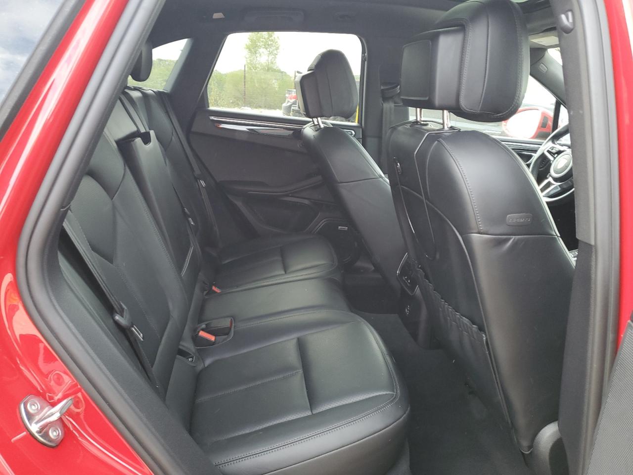 Porsche Macan Image 7