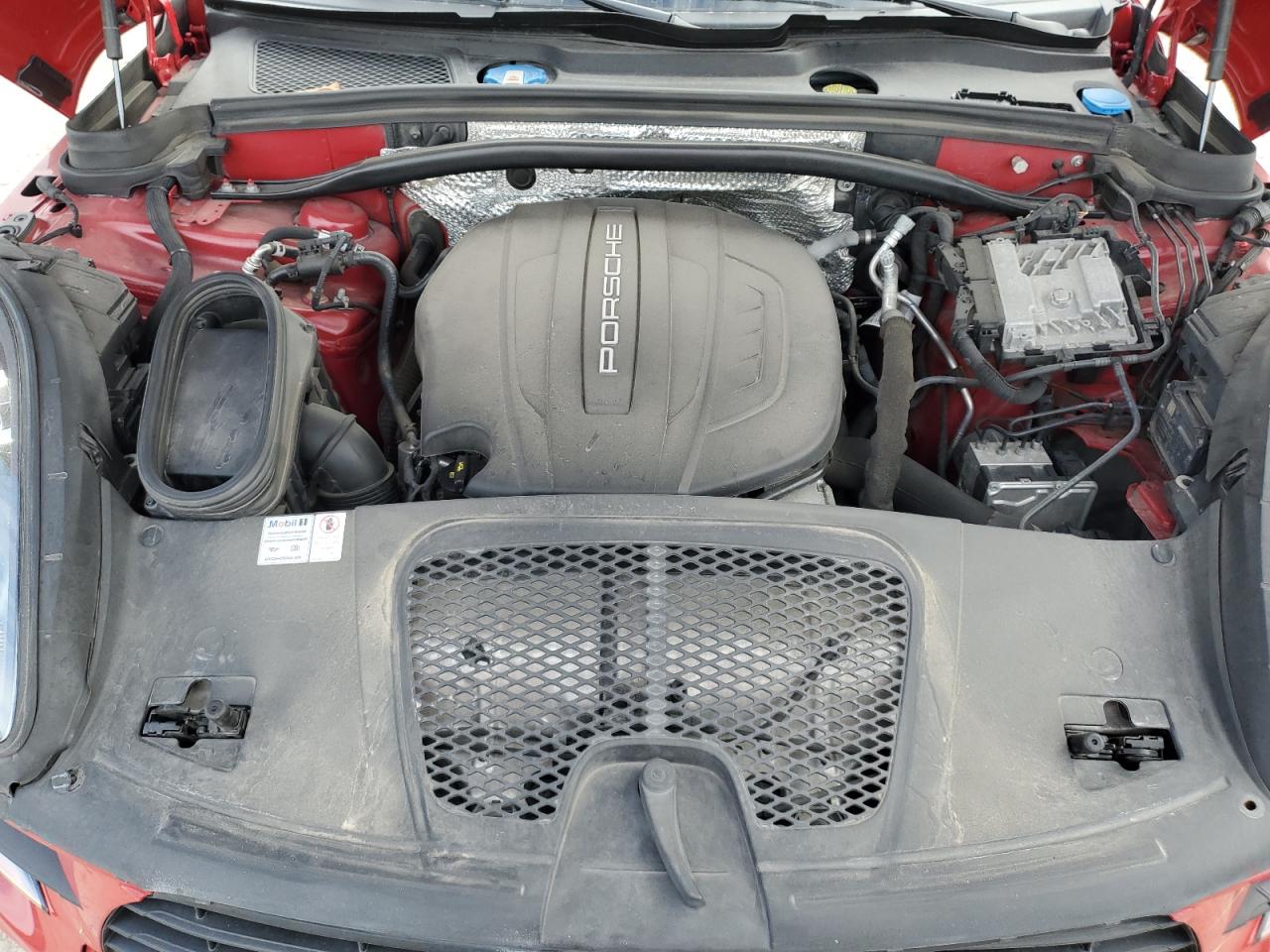 Porsche Macan Image 10