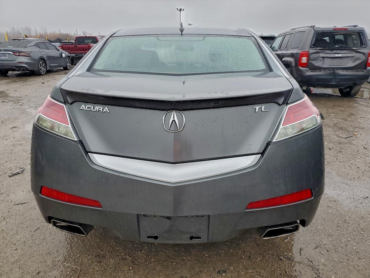 Acura TL Image 13