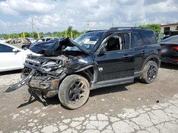  Salvage Ford Bronco