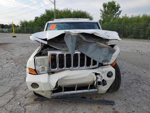 Jeep Commander Limited Image 9