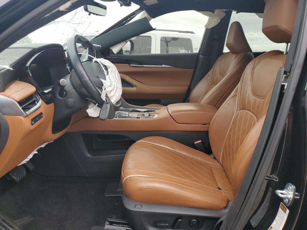 INFINITI Qx Autograph Image 6