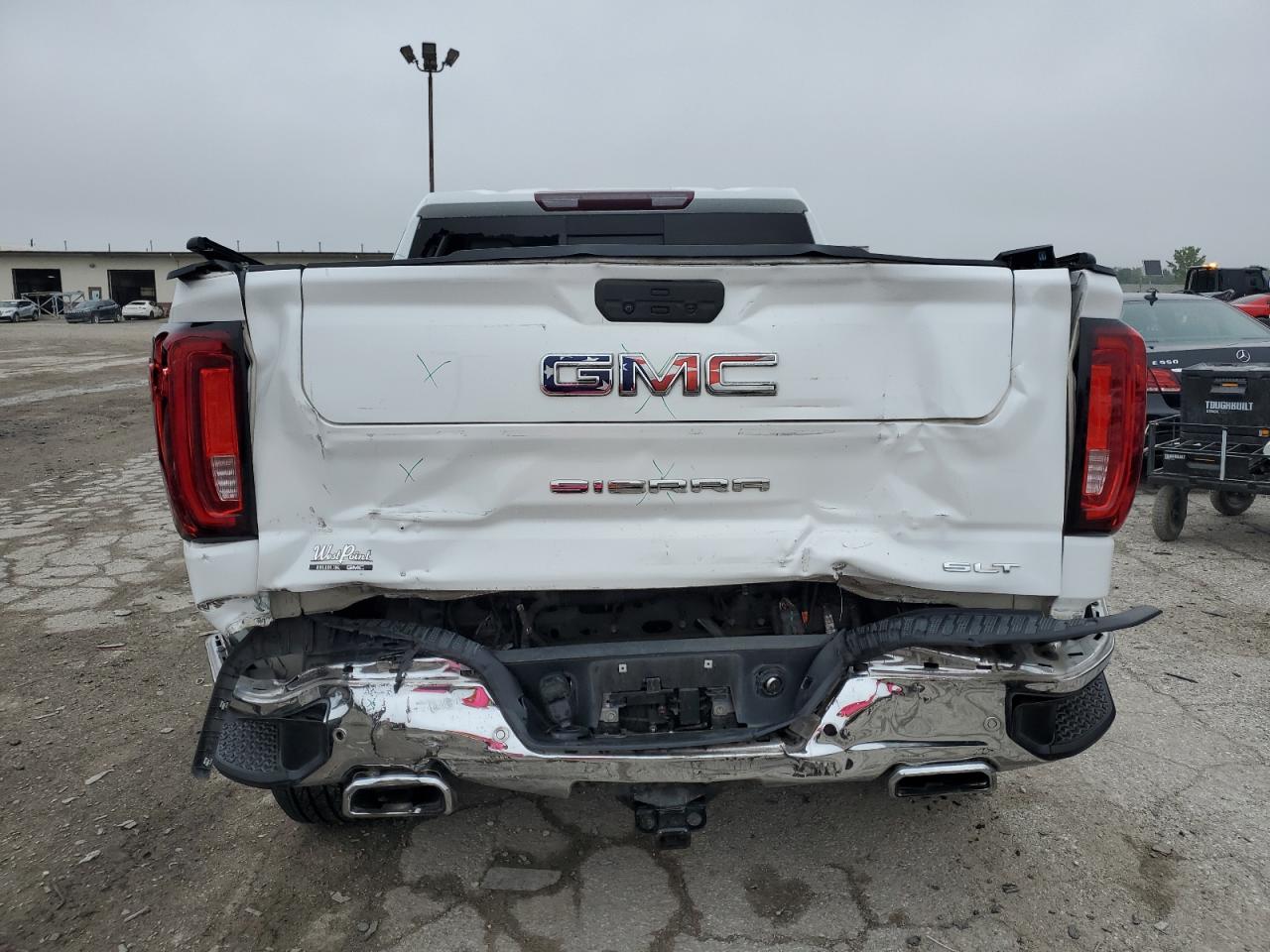 GMC Sierra K1500 Slt Image 10