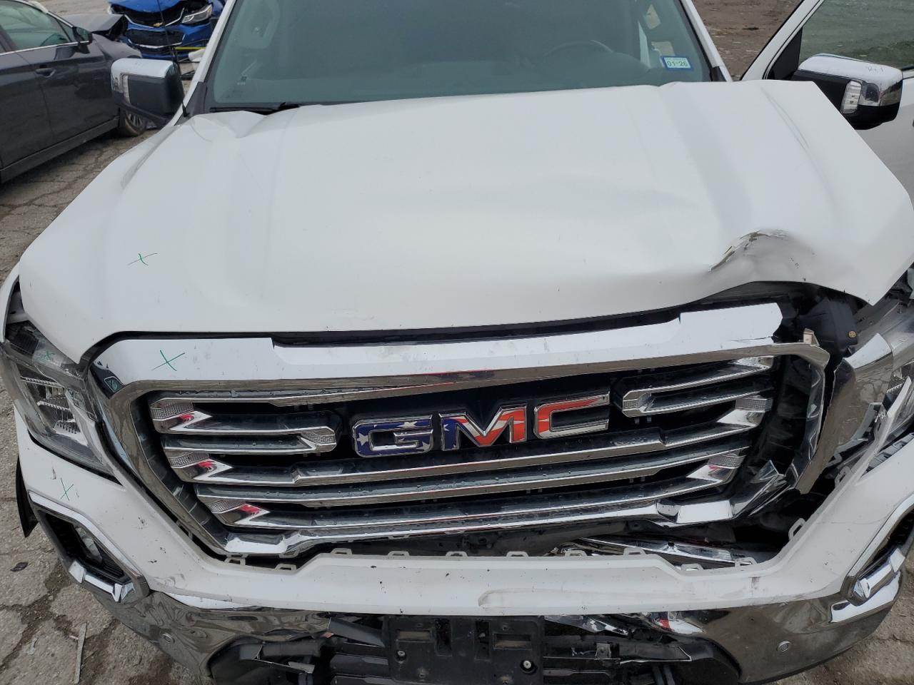 GMC Sierra K1500 Slt Image 8