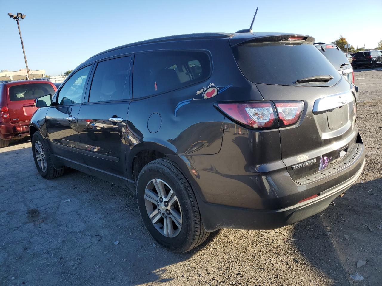 Chevrolet Traverse Ls Image 2