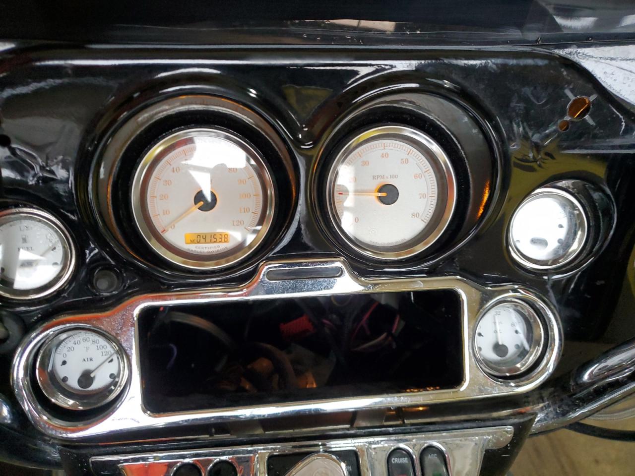 Harley-Davidson Fl Image 8