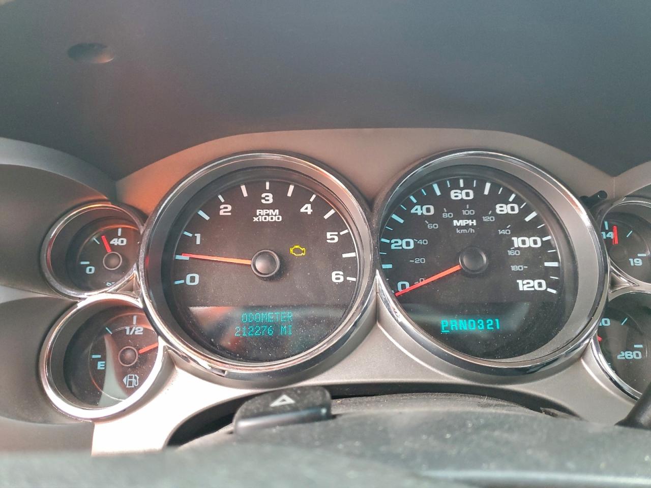 Chevrolet Silverado C1500 Image 4