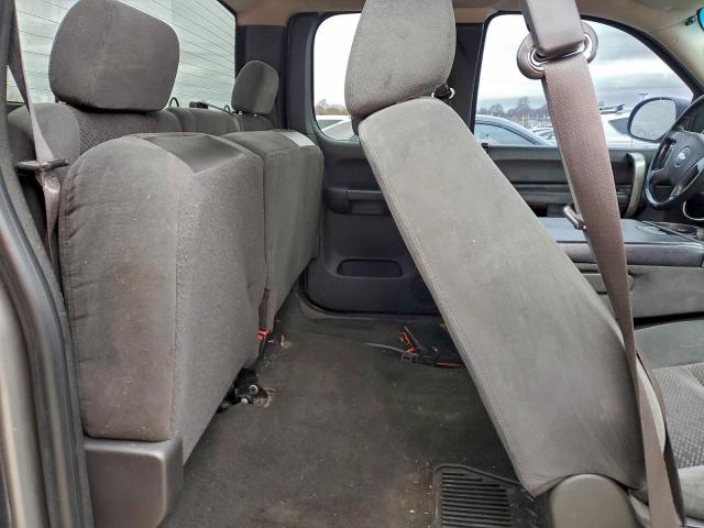 Chevrolet Silverado C1500 Image 7