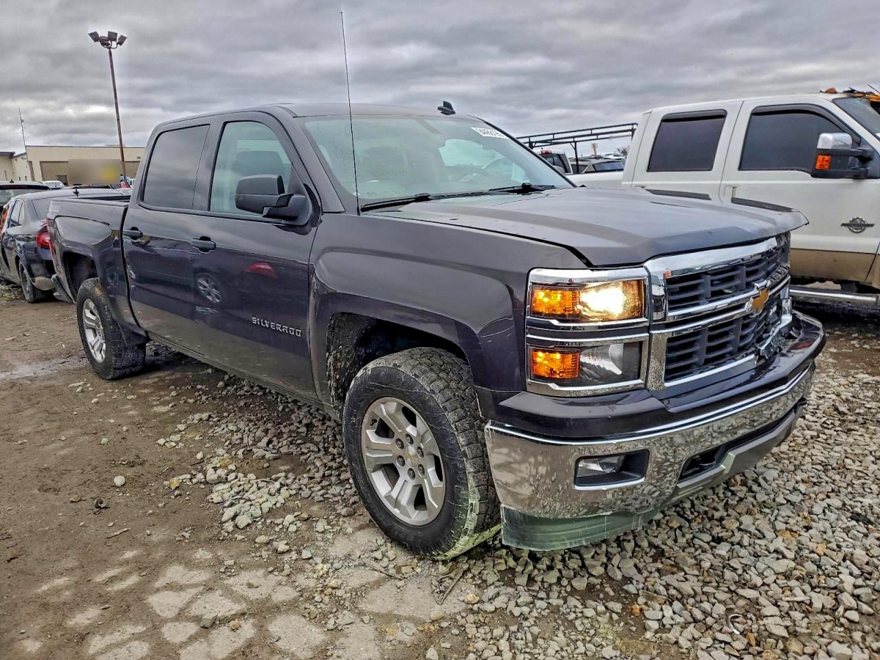 Chevrolet Silverado K1500 Lt Image 3
