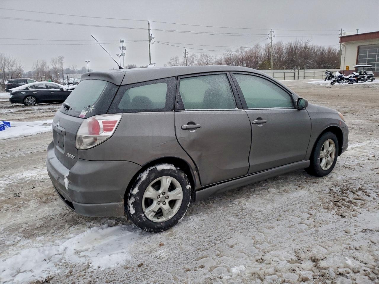 Toyota Corolla Base Image 4