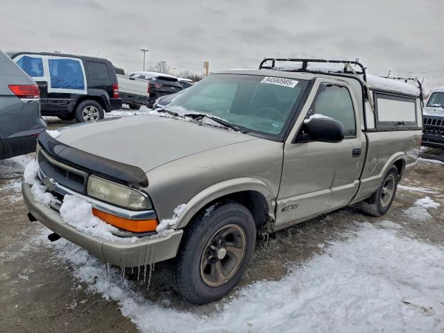  Salvage Chevrolet S-10