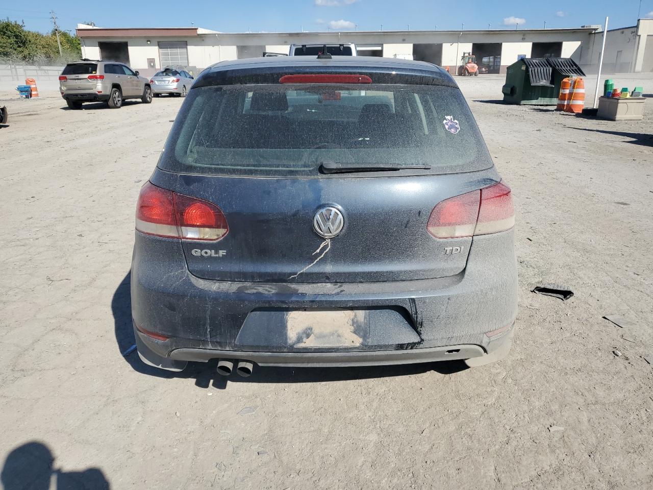 Volkswagen Golf Image 12