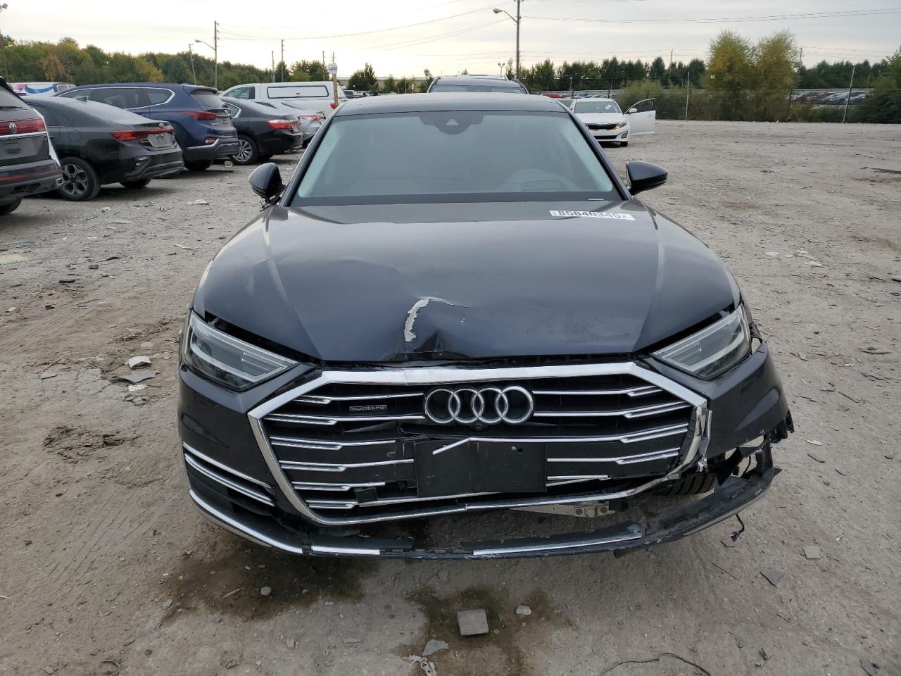 Audi A8 L Image 4