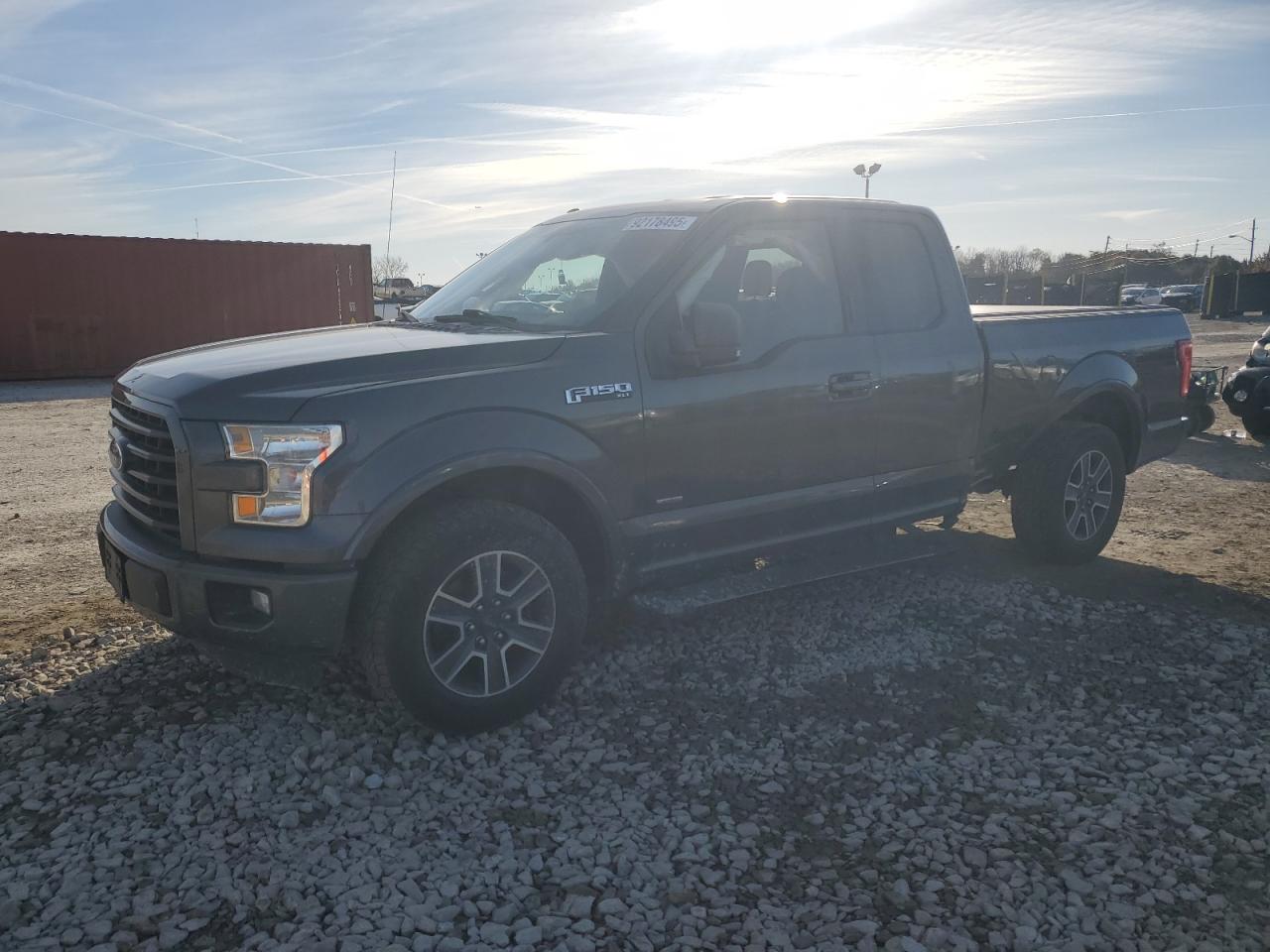 Ford F-150 Super Cab Image 1
