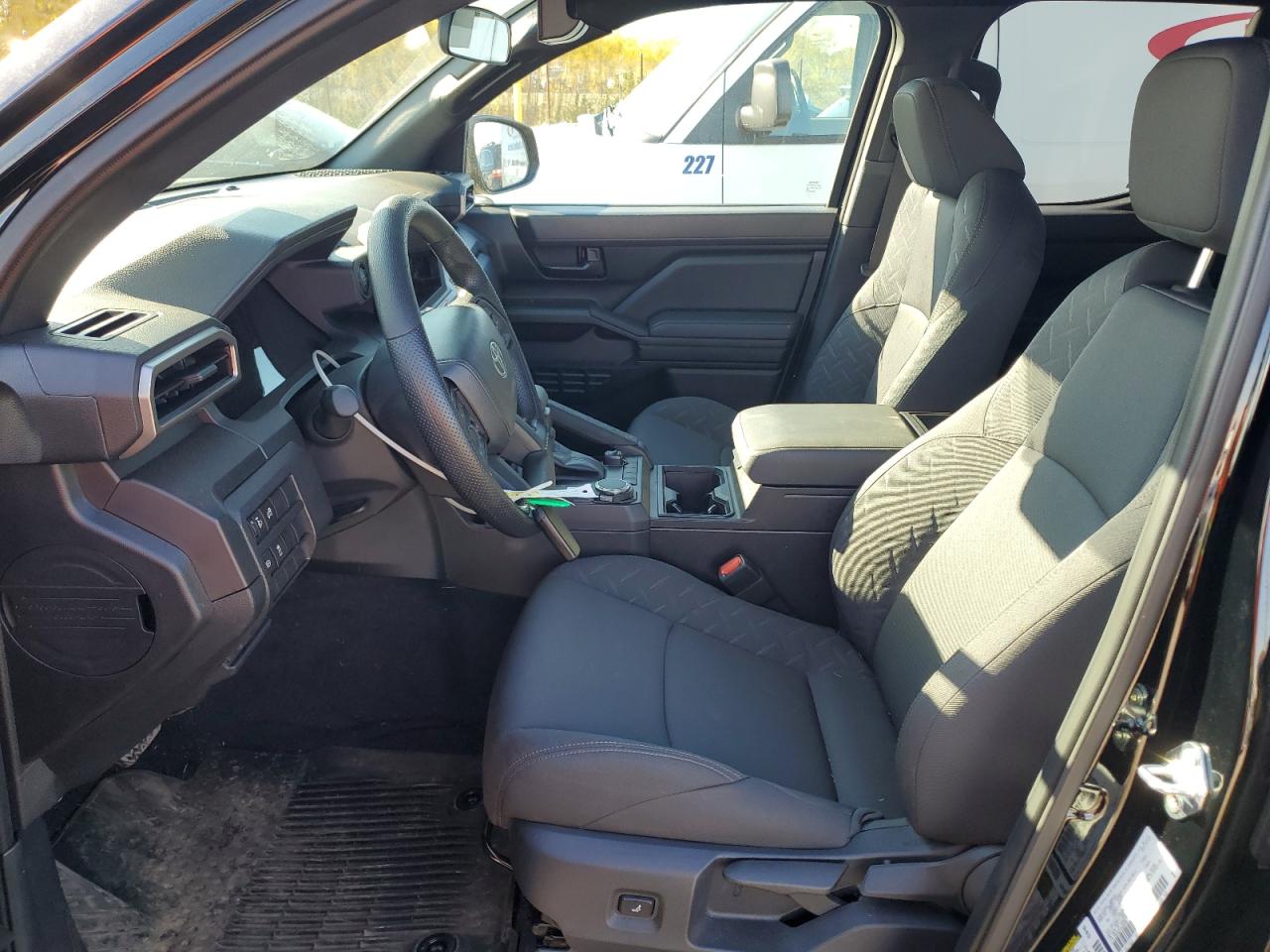 Toyota Tacoma Double Cab Image 7