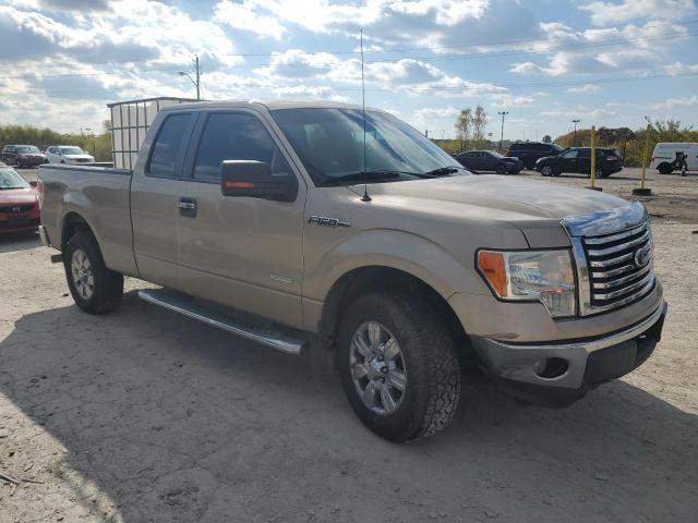 Ford F-150 Super Cab Image 6