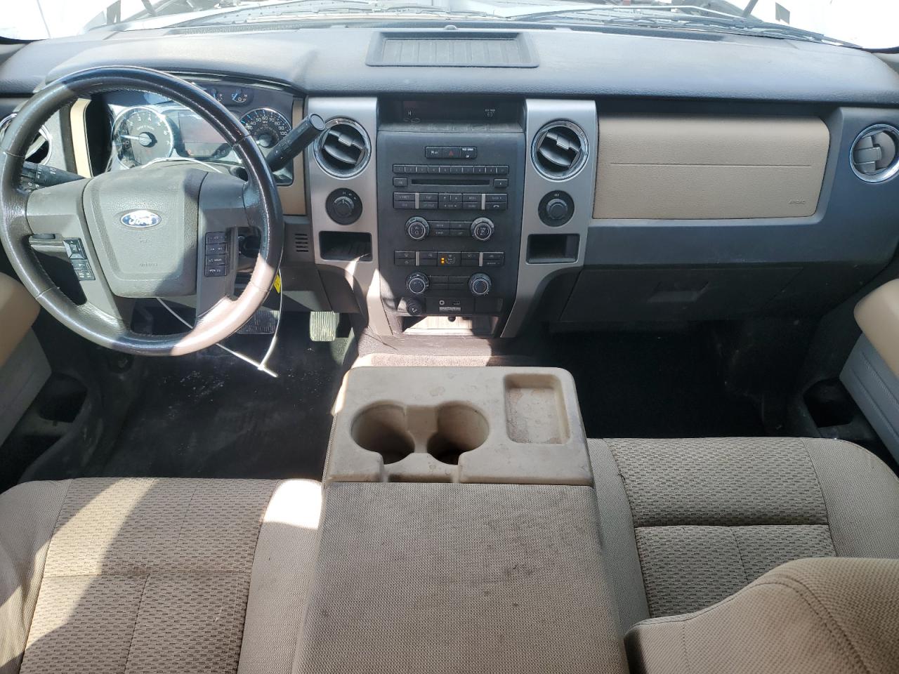 Ford F-150 Super Cab Image 11