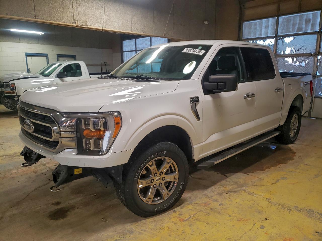 Ford F-150 Supercrew Image 1