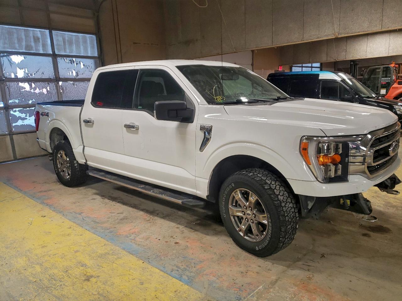 Ford F-150 Supercrew Image 4