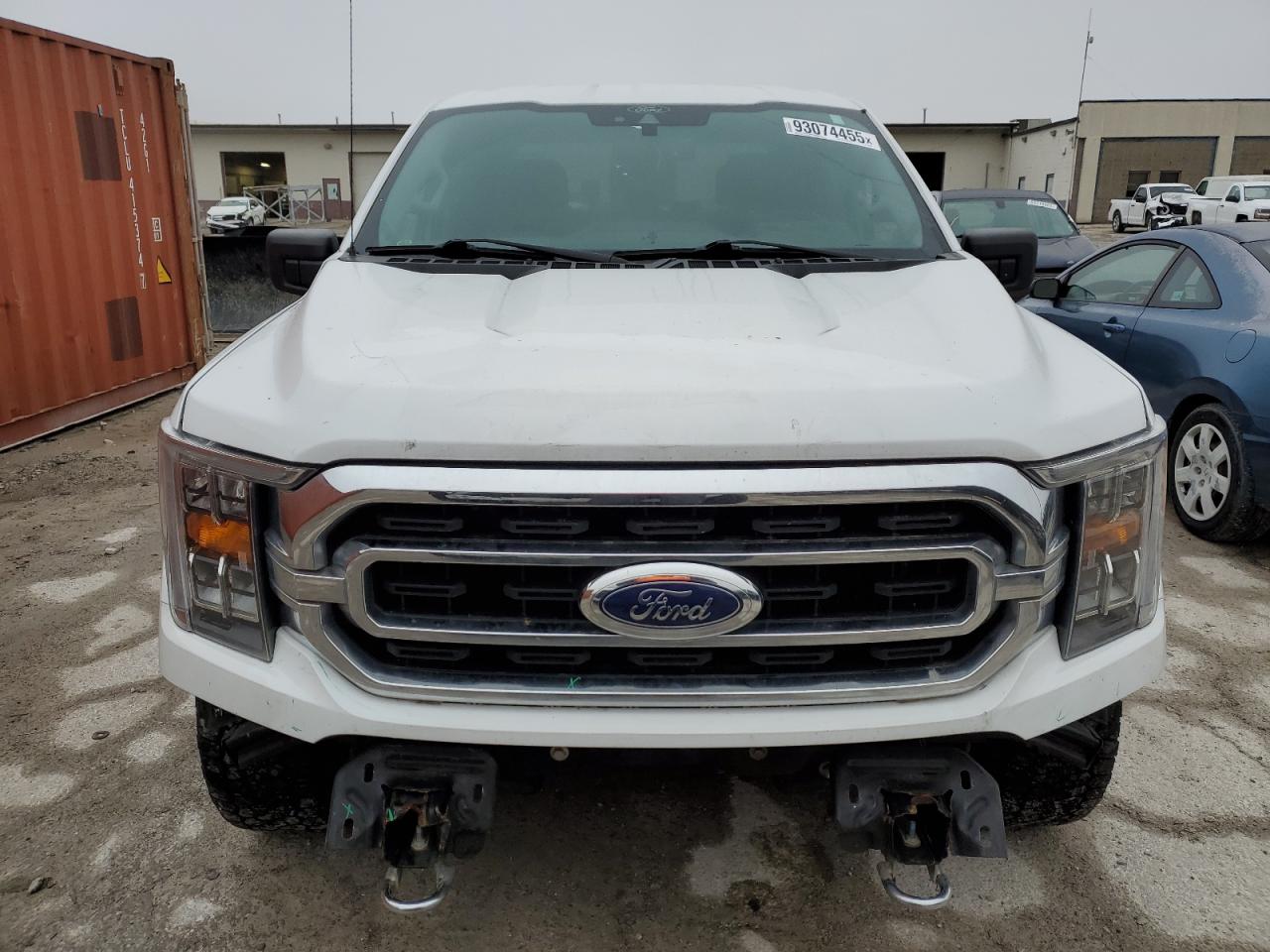 Ford F-150 Supercrew Image 8