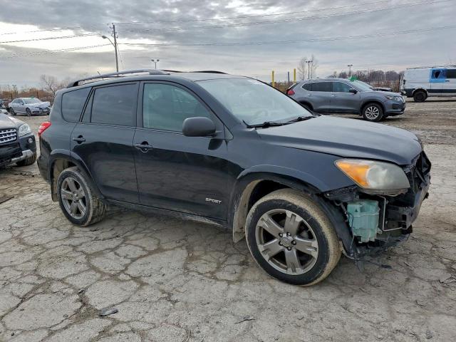 Toyota RAV4 Sport Image 3