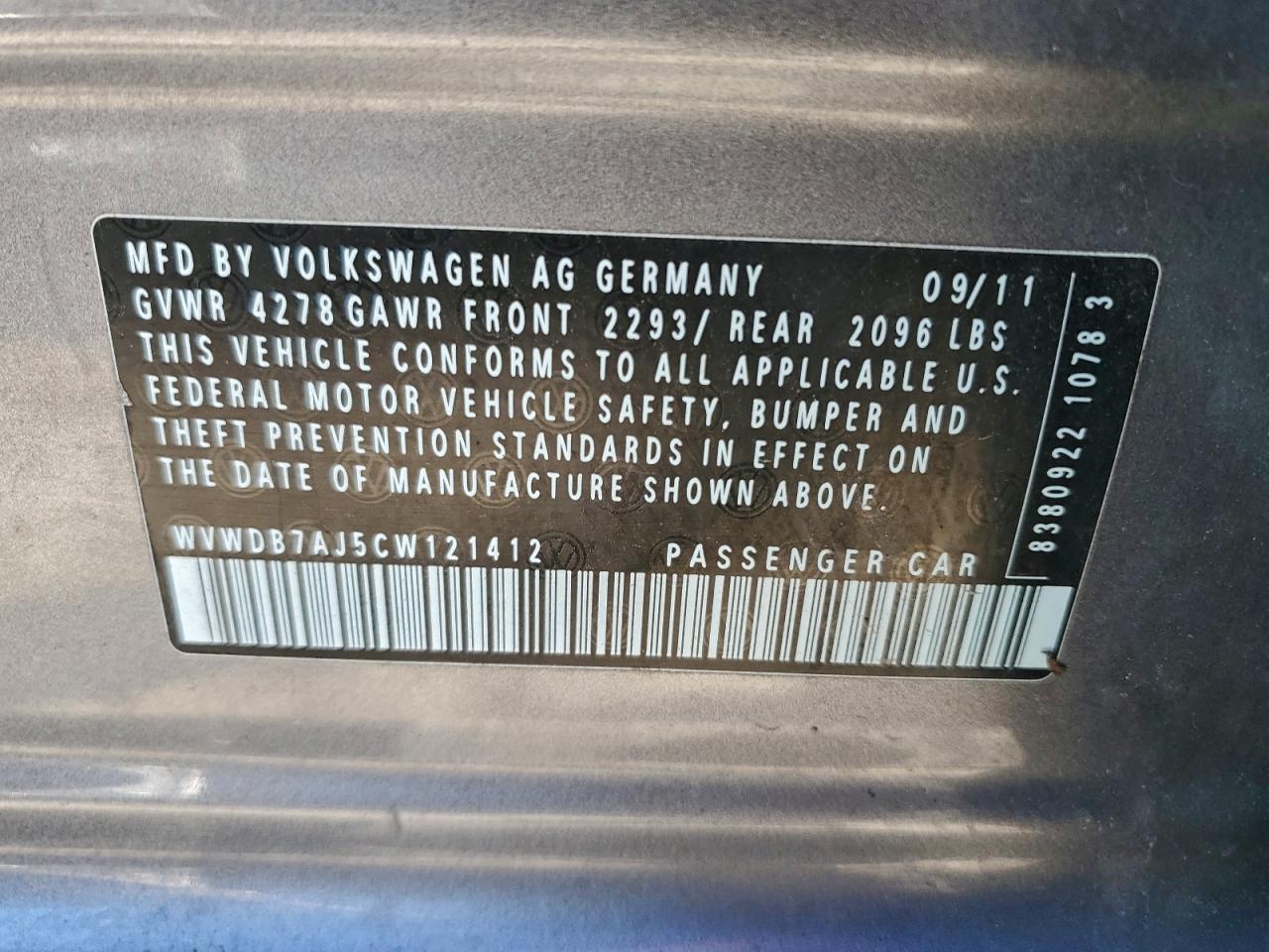 Volkswagen Golf Image 8