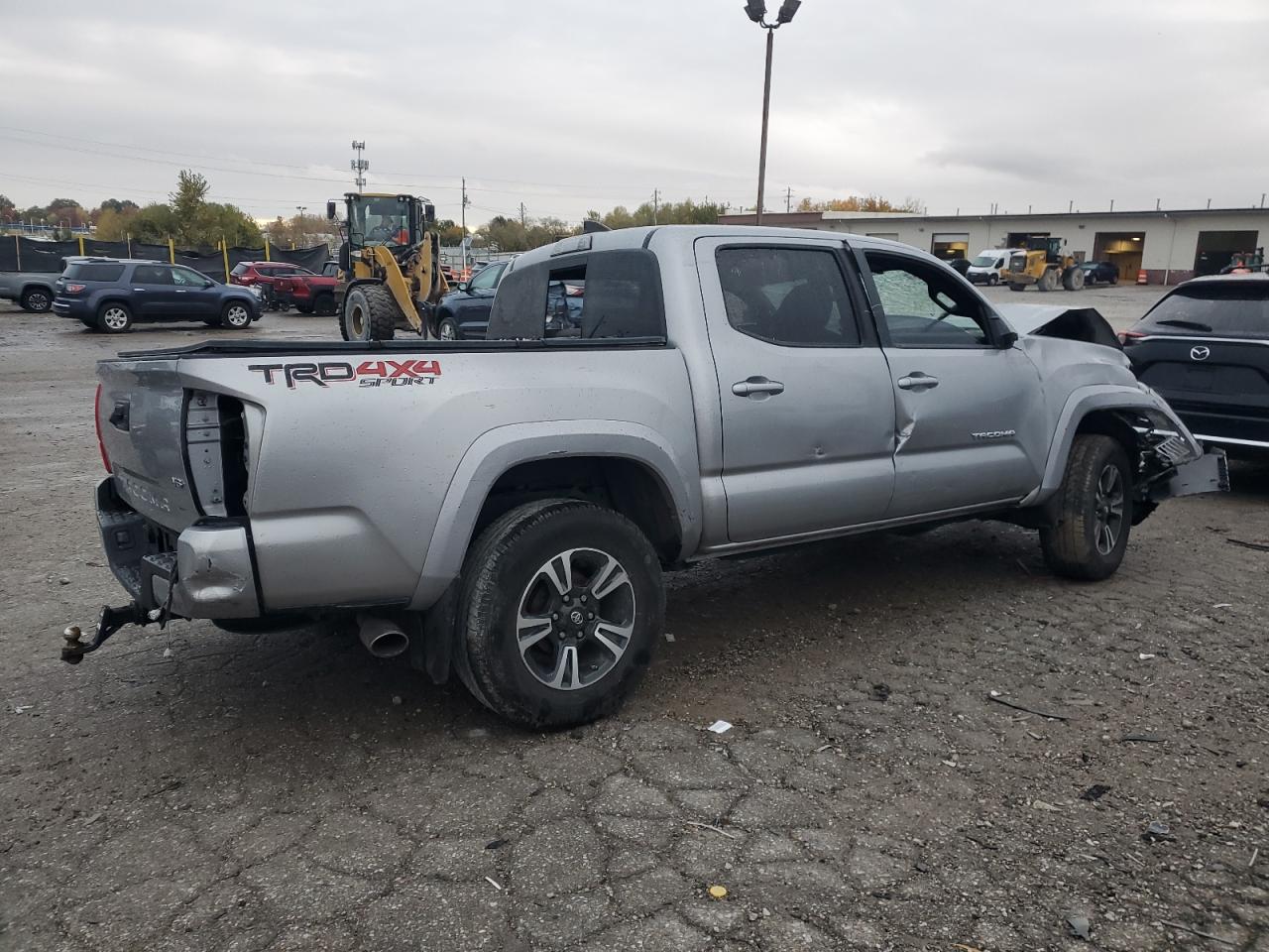 Toyota Tacoma Double Cab Image 8