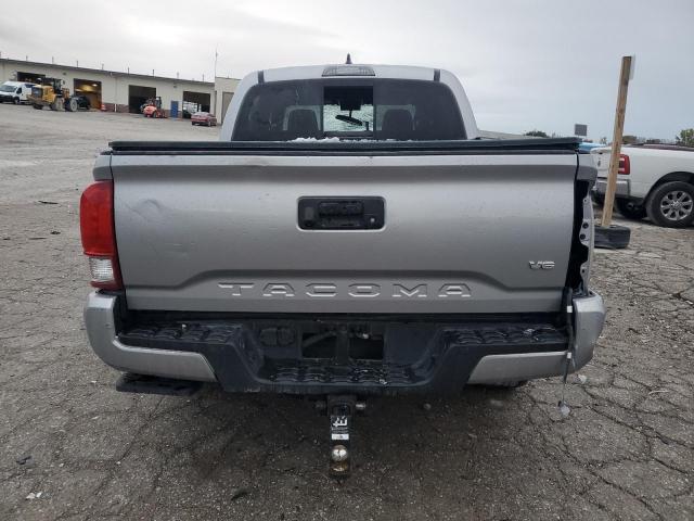 Toyota Tacoma Double Cab Image 10