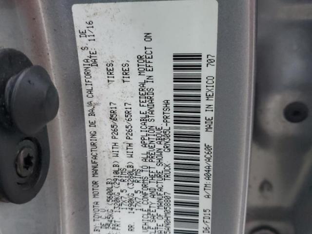 Toyota Tacoma Double Cab Image 6