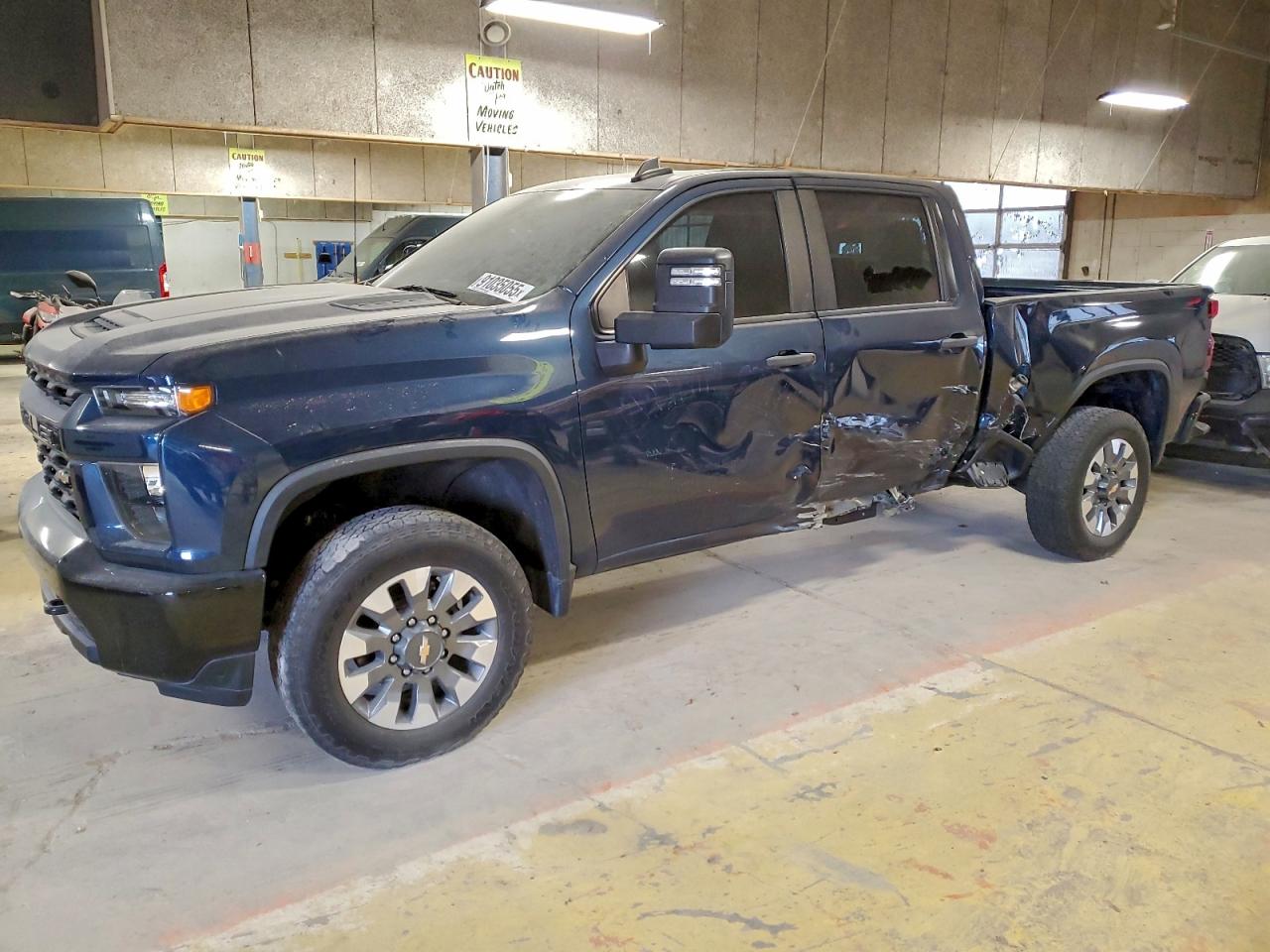 Chevrolet Silverado K2500 Custom Image 1