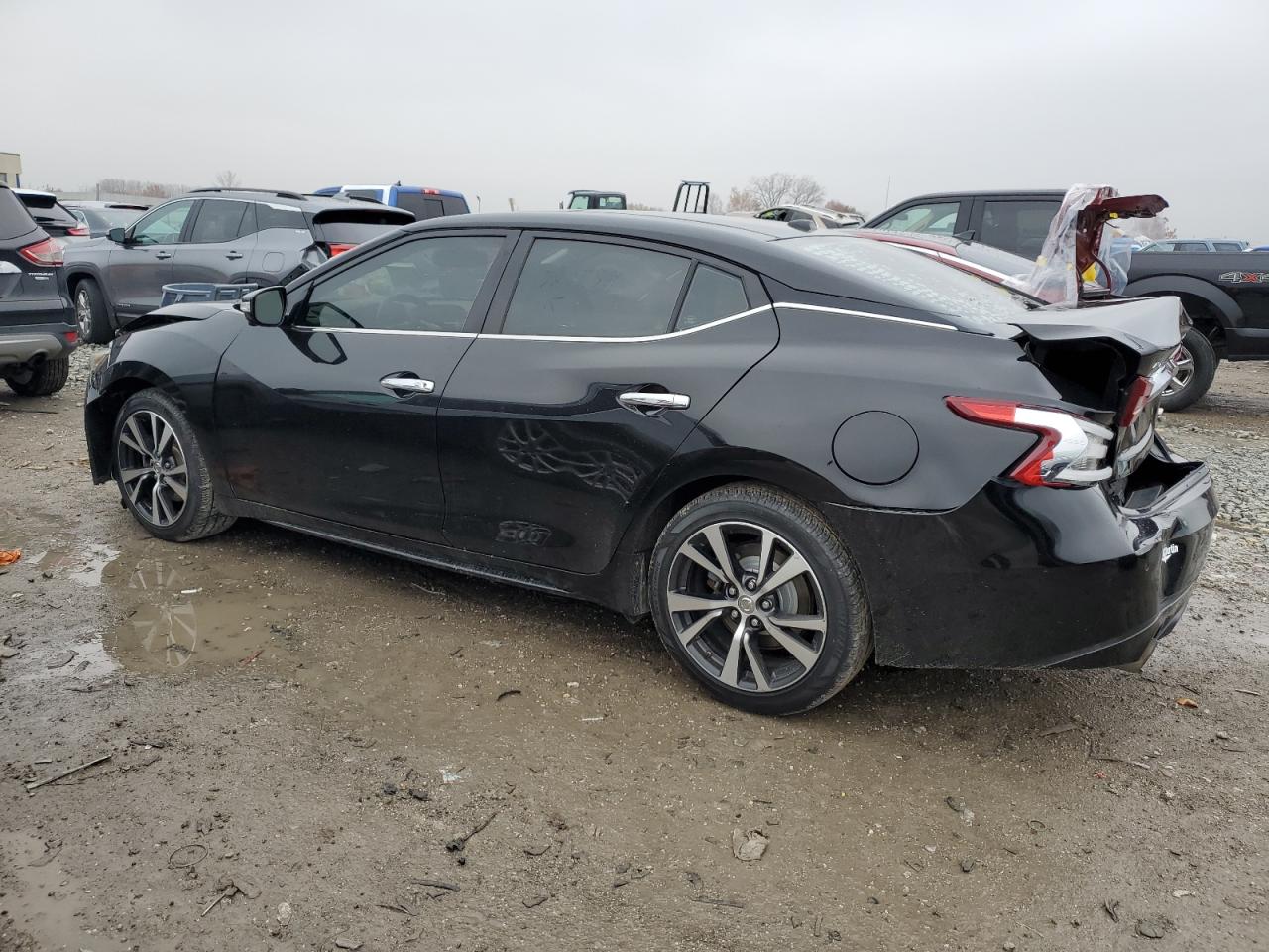 Nissan Maxima 3.5s Image 3