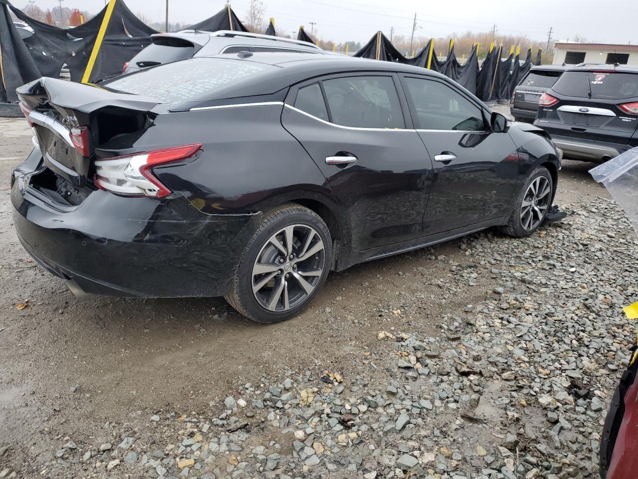 Nissan Maxima 3.5s Image 10