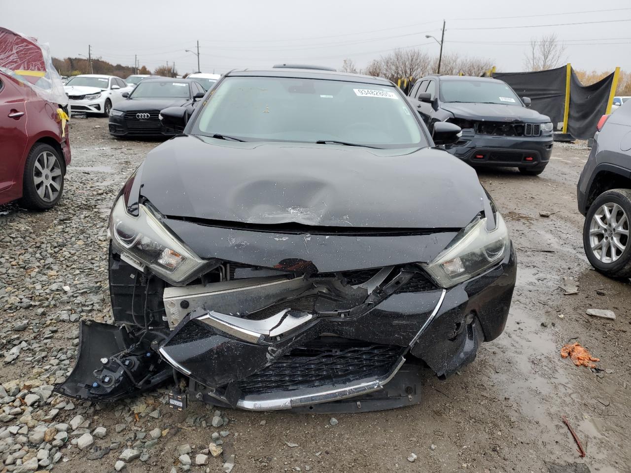 Nissan Maxima 3.5s Image 4