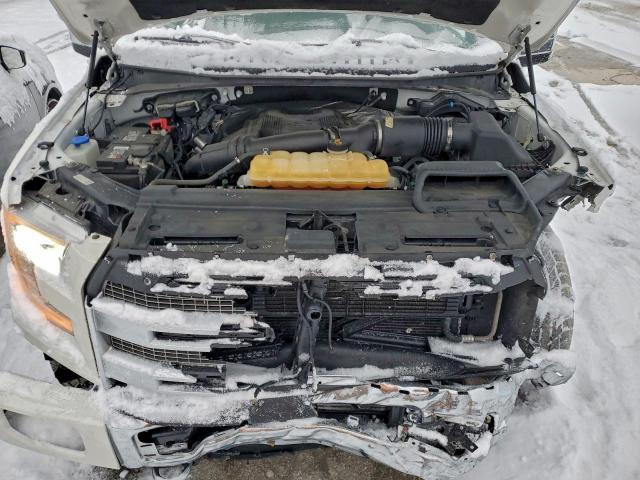 Ford F-150 Supercrew Image 11