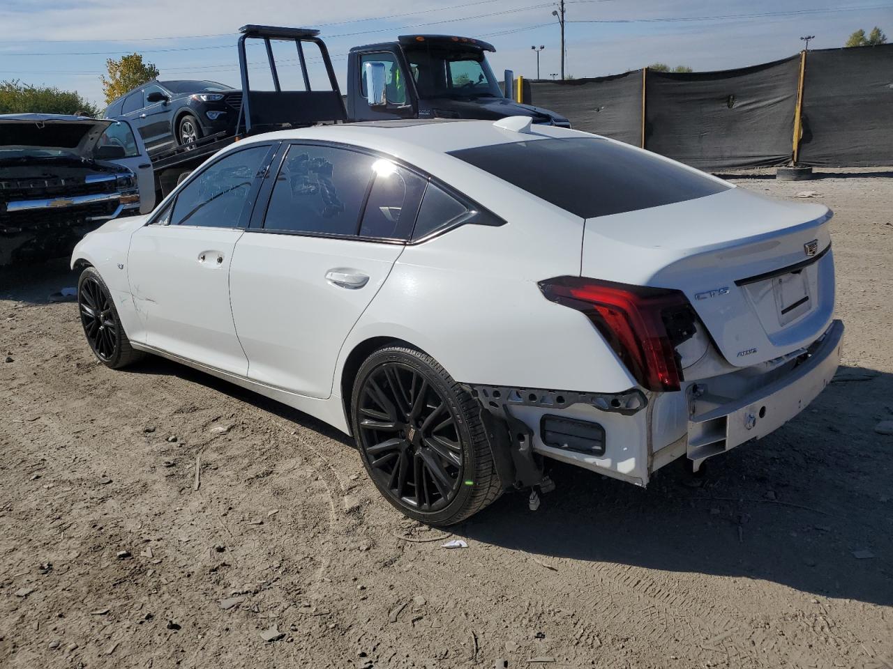 Cadillac CT5 Luxury Image 2