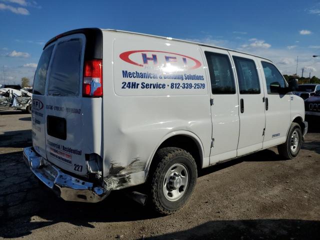 Chevrolet Express Image 7