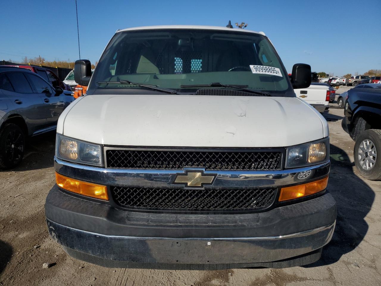 Chevrolet Express Image 8