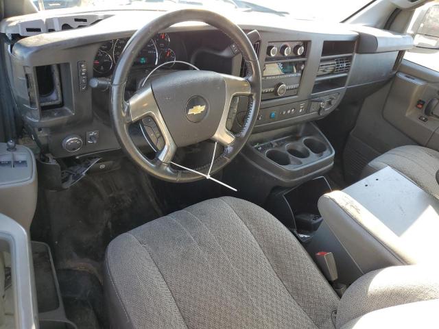 Chevrolet Express Image 10