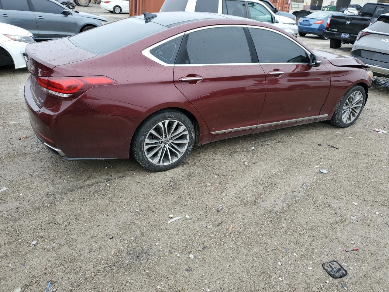 Hyundai Genesis 3.8l Image 2
