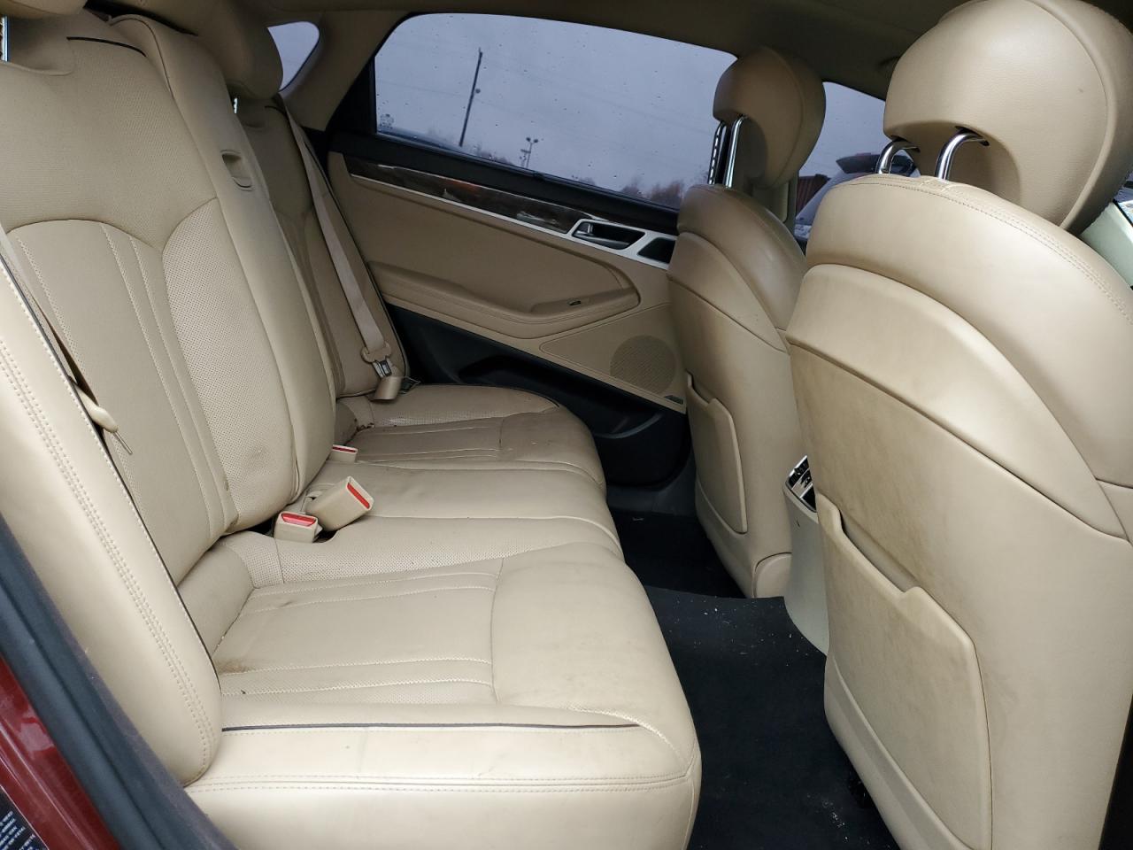 Hyundai Genesis 3.8l Image 3