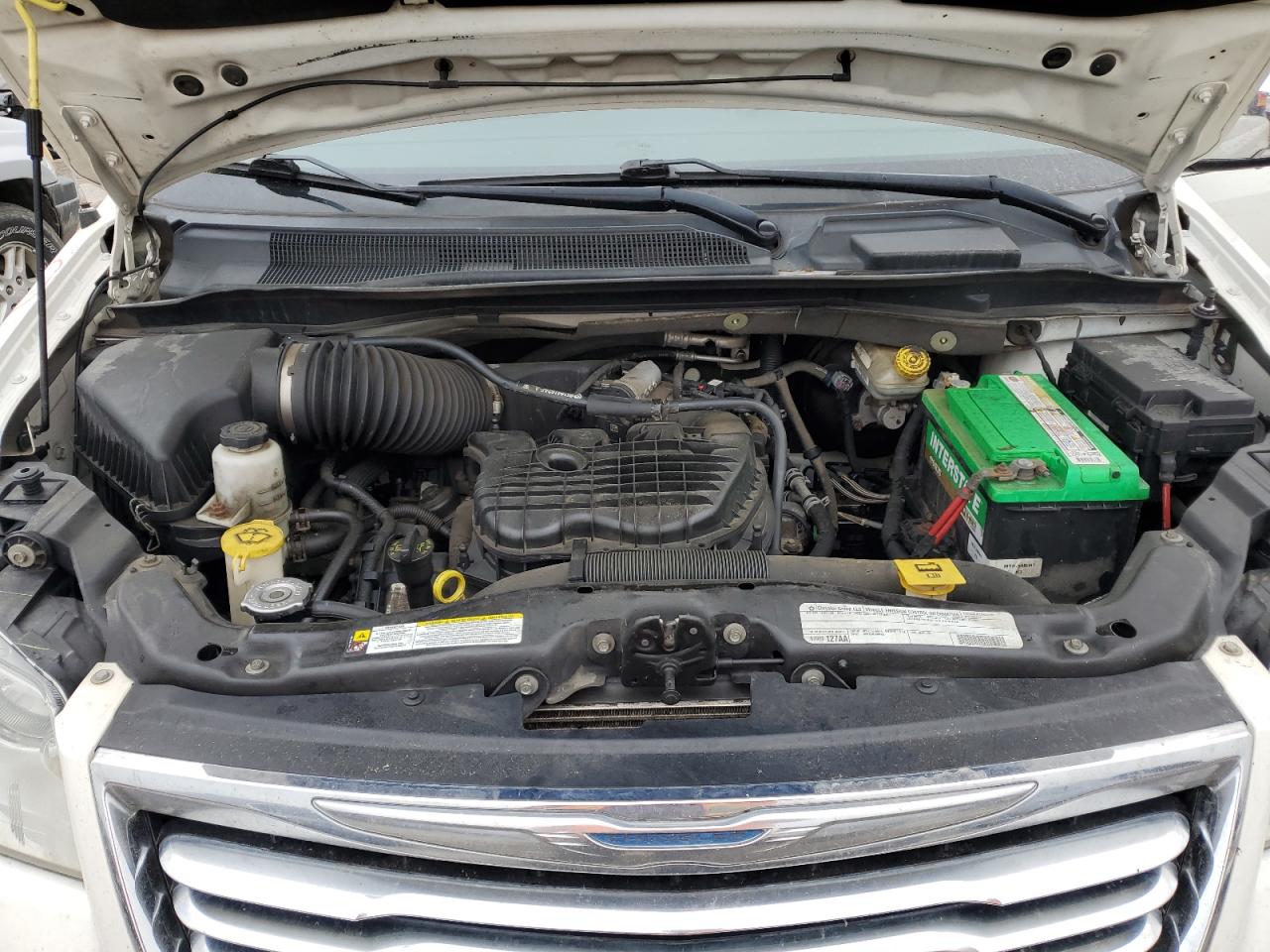 Chrysler Minivan Touring L Image 9