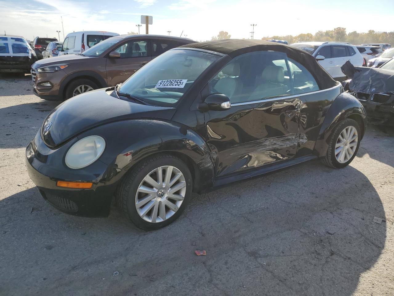 Volkswagen Beetle Convertible Se Image 1