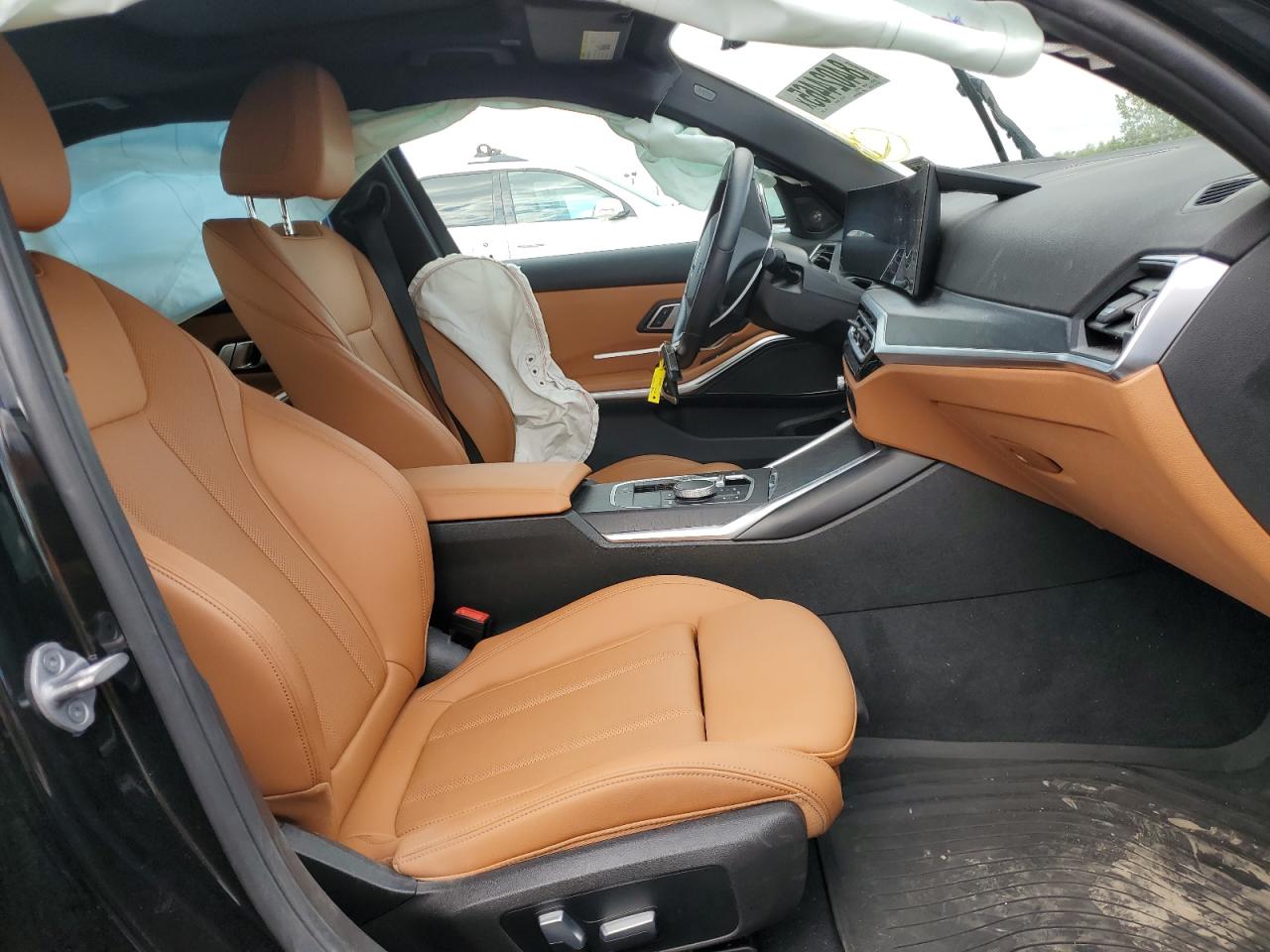 BMW 3 Series Image 3