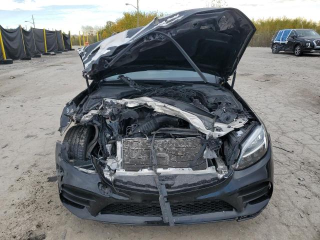 Mercedes-Benz C-Class 300 Image 2