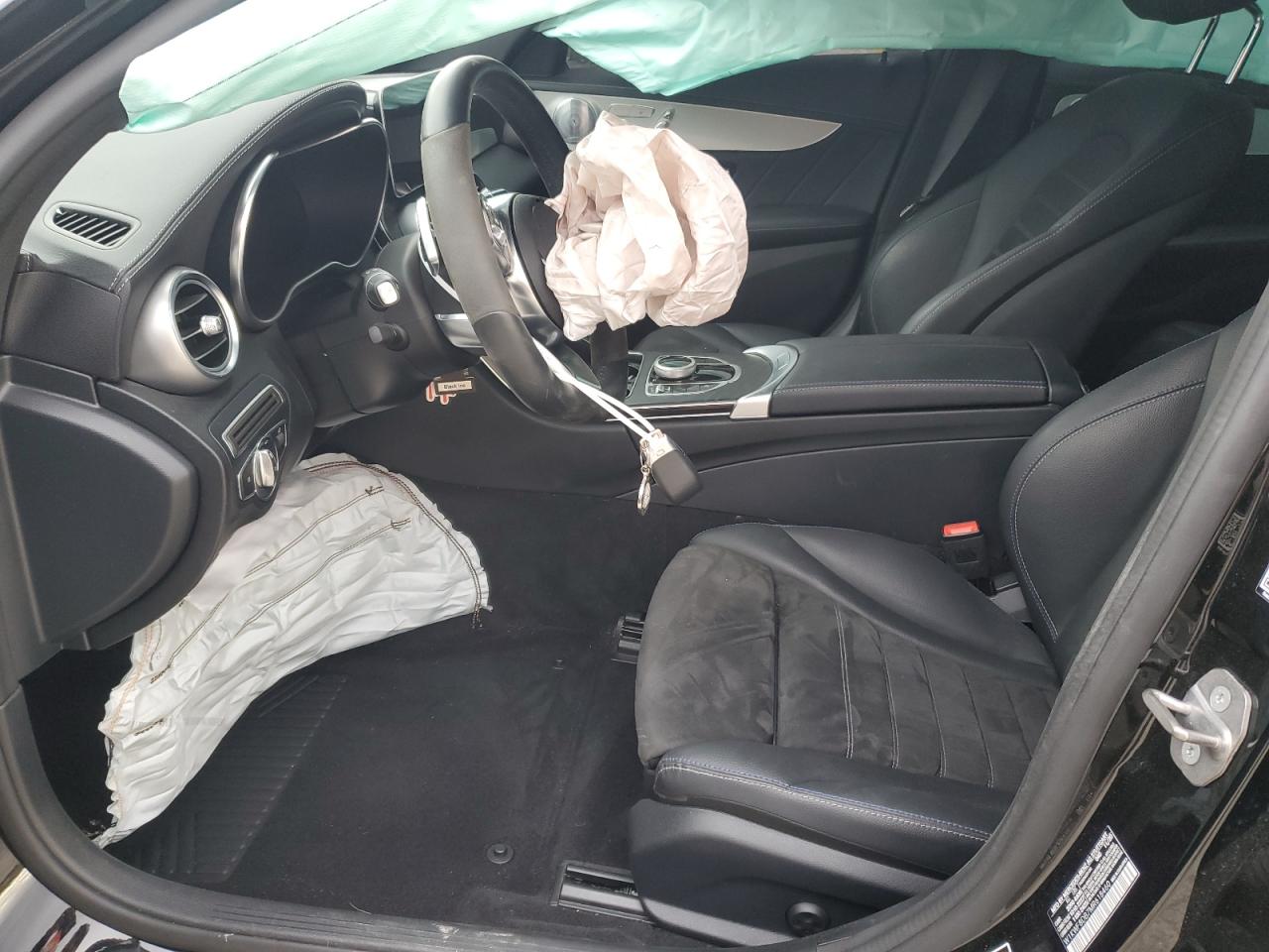 Mercedes-Benz C-Class 300 Image 7