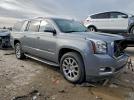 GMC Yukon Denali Image 6