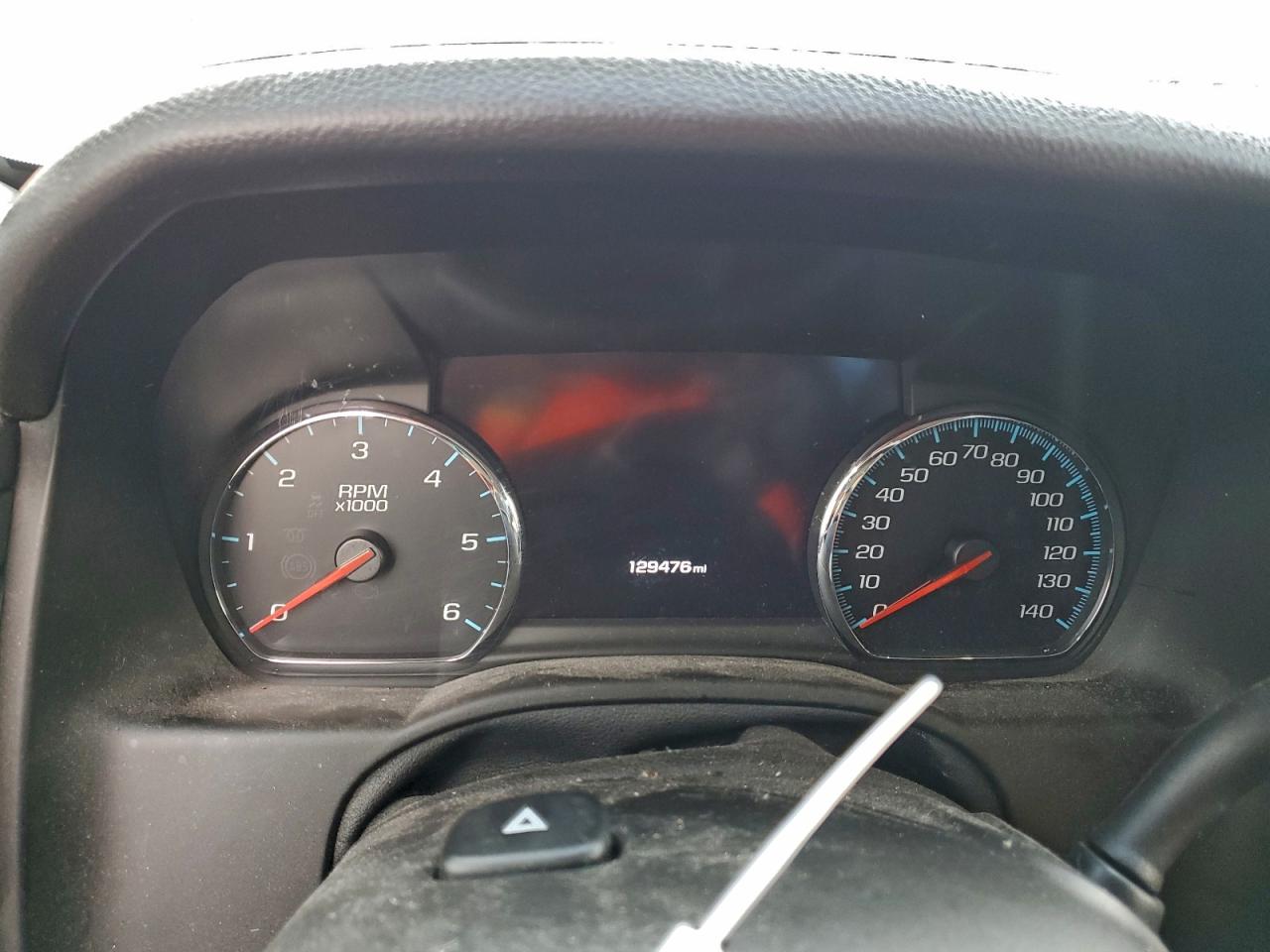 GMC Yukon Denali Image 7